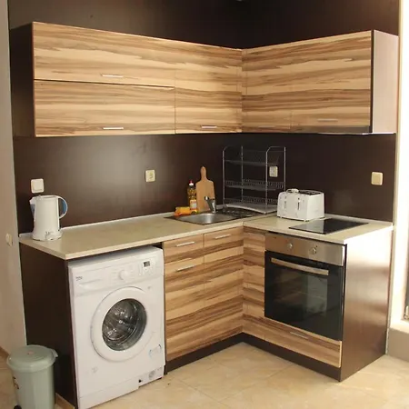Ivtour In Yalta Complex Apartment Golden Sands