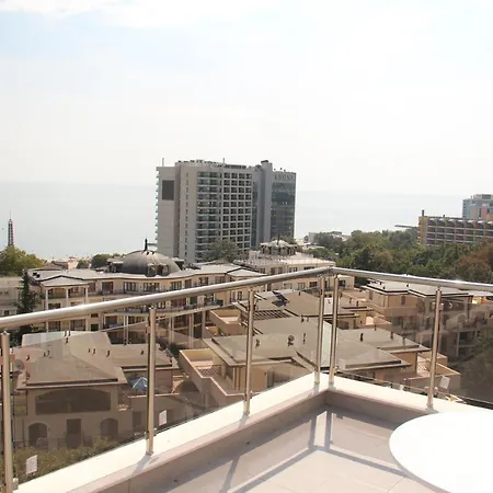 Ivtour In Yalta Complex * Golden Sands