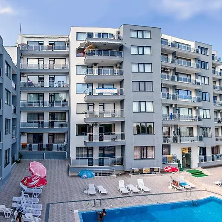 Ivtour In Yalta Complex Apartment