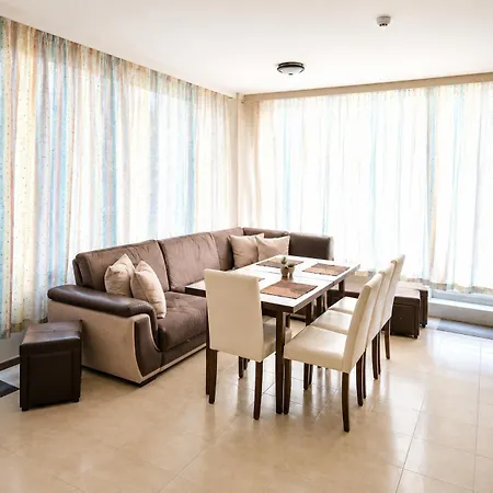 Ivtour In Yalta Complex Apartamento Golden Sands