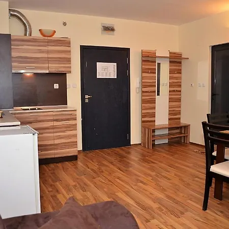 Ivtour In Yalta Complex Apartment *